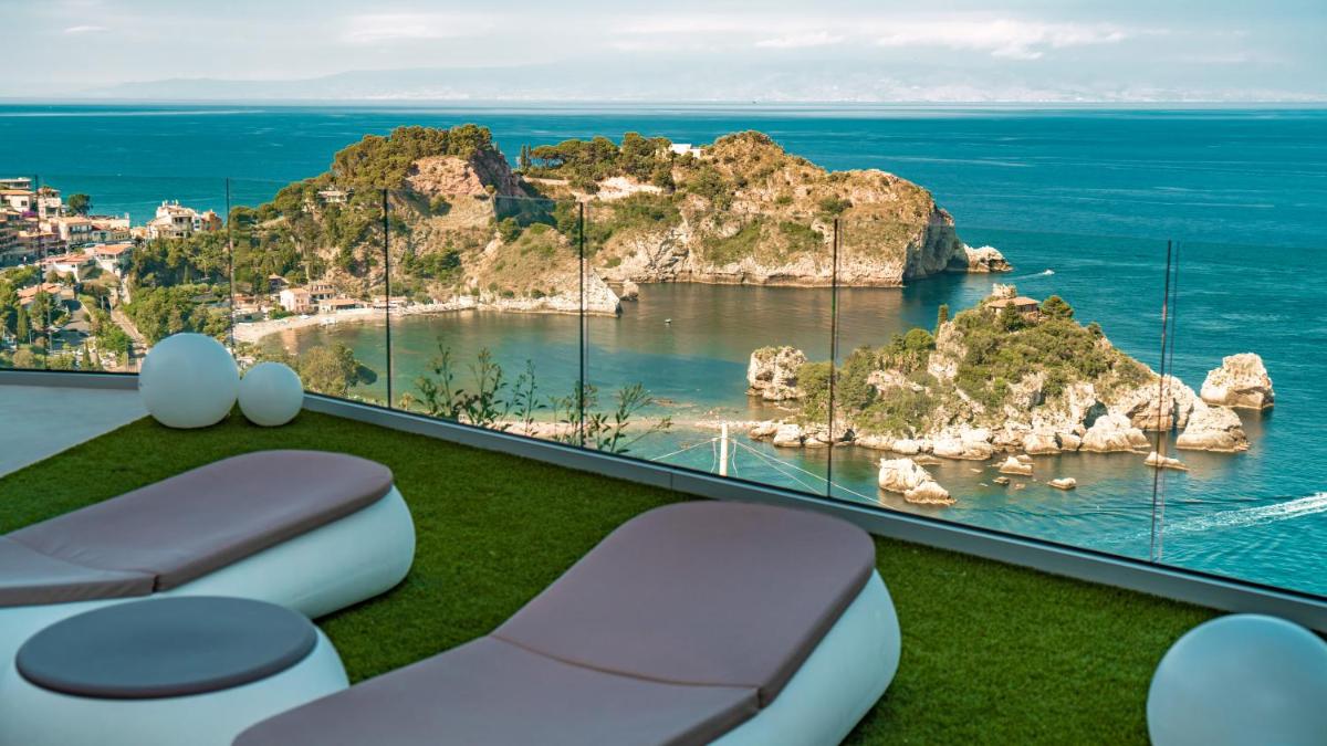 Isola Bella Infinity Suites