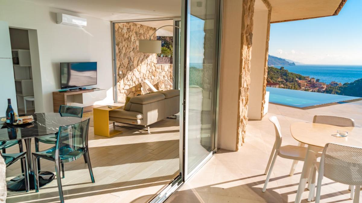 Isola Bella Infinity Suites