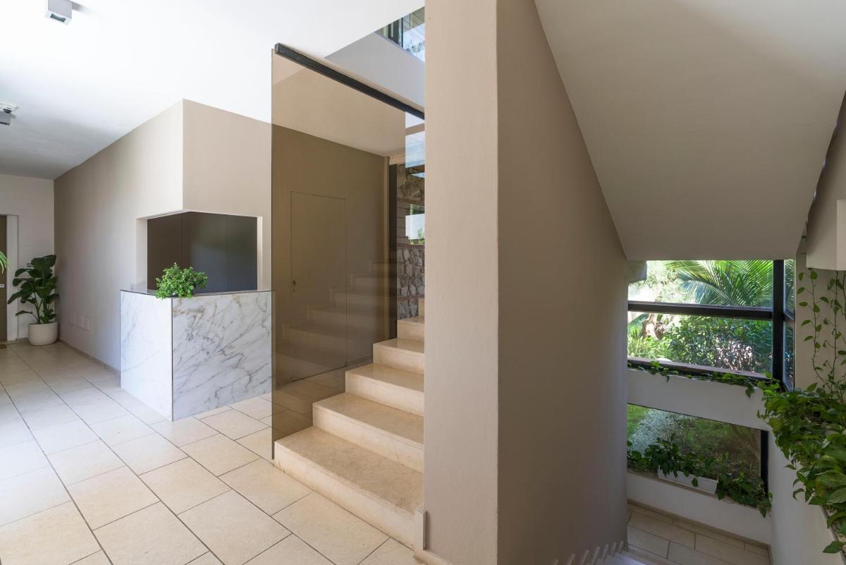 Isola Bella Infinity Suites