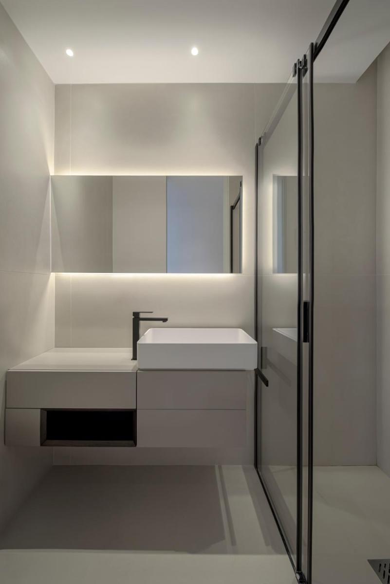 Isola Bella Infinity Suites