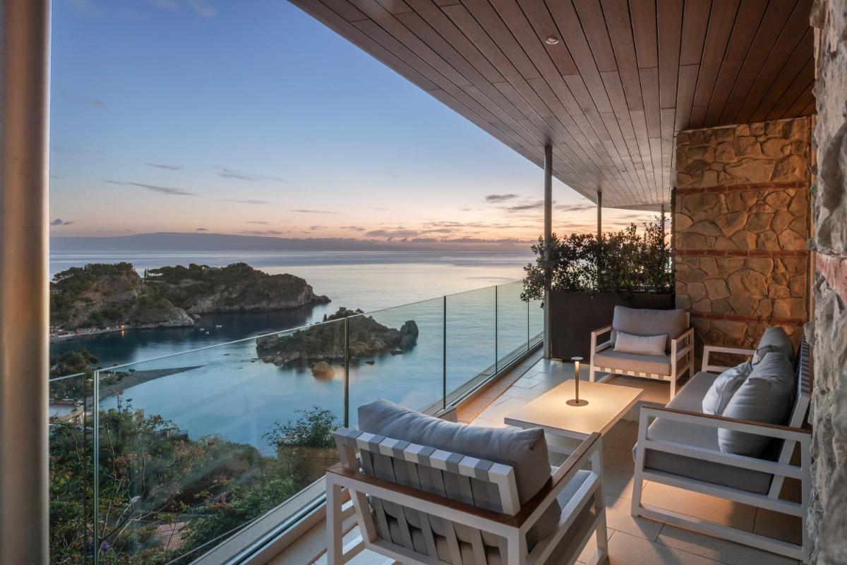 Isola Bella Infinity Suites