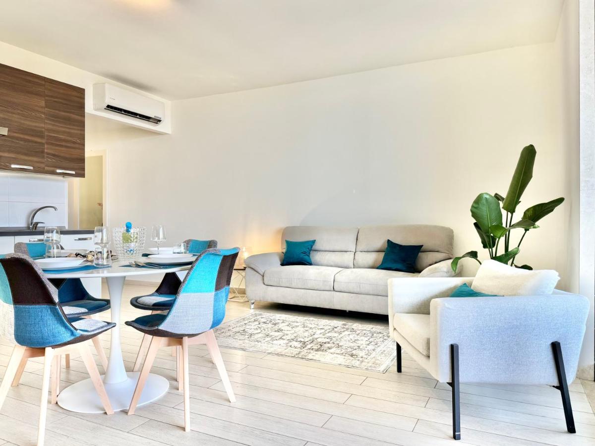 Isola Bella Infinity Suites