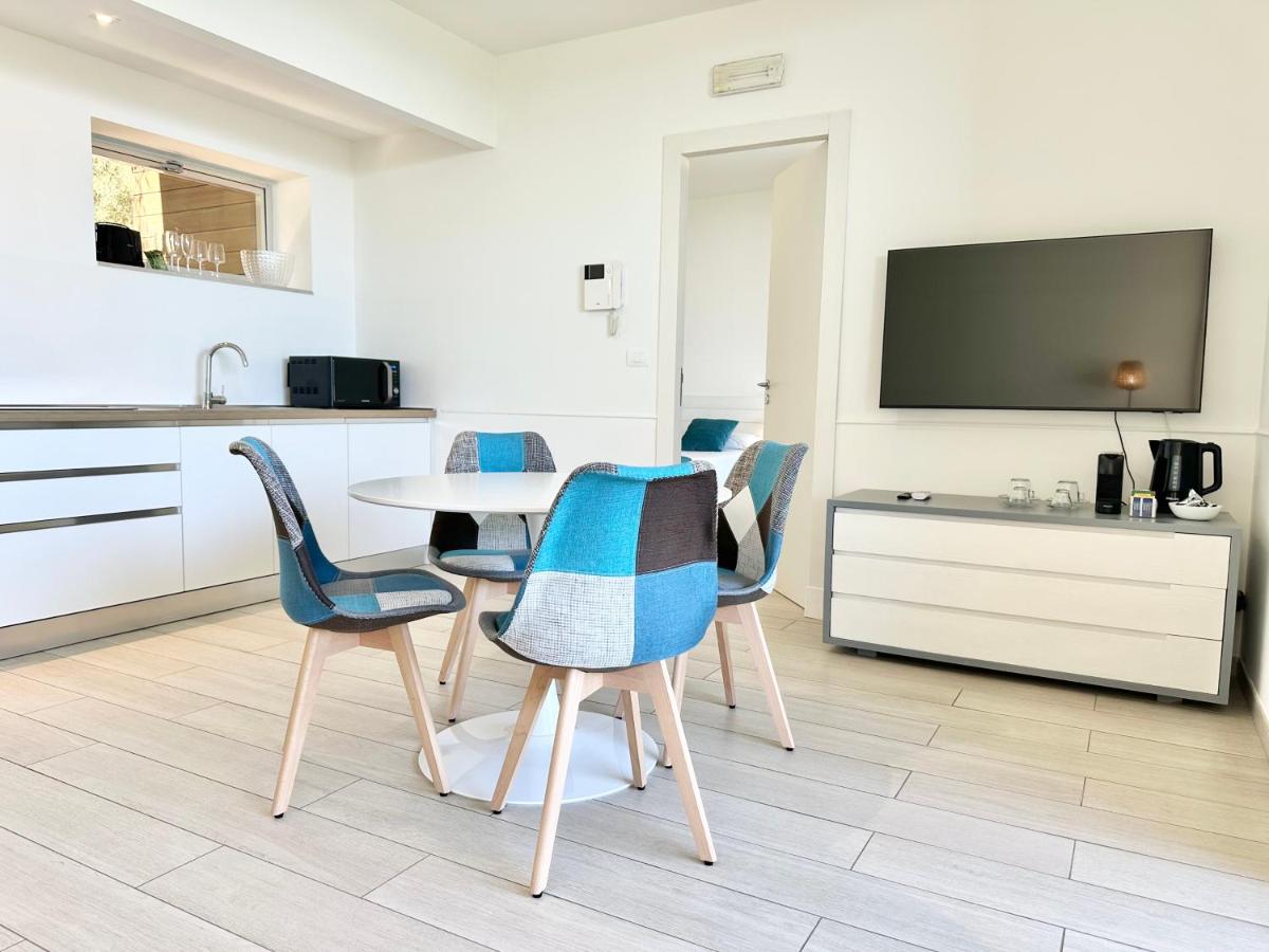 Isola Bella Infinity Suites