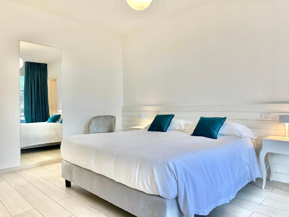 Isola Bella Infinity Suites