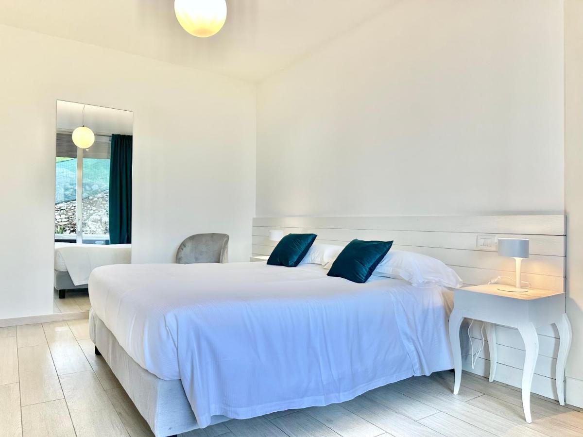 Isola Bella Infinity Suites