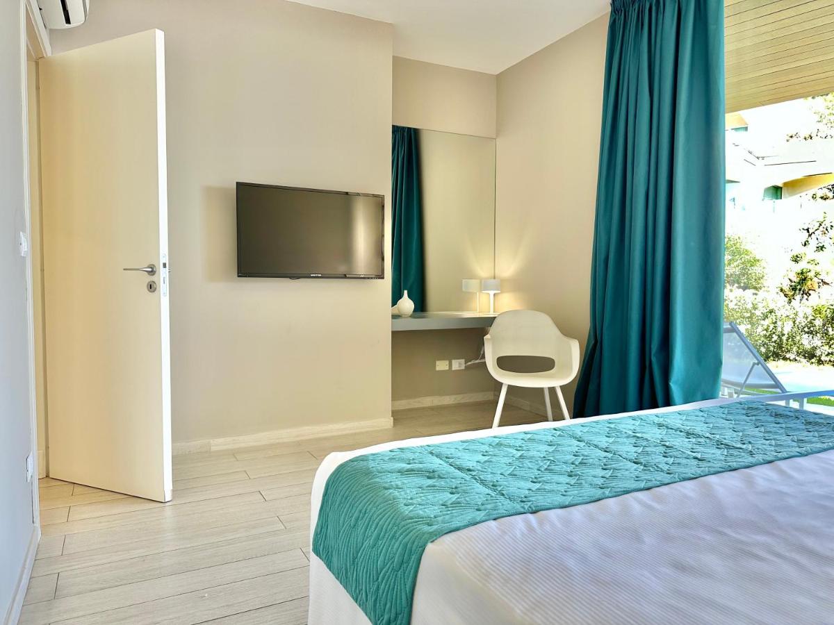 Isola Bella Infinity Suites