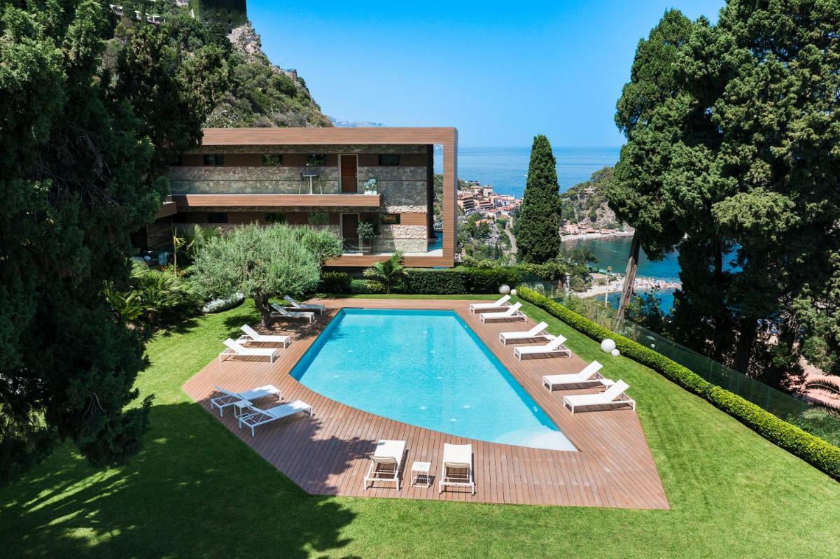 Isola Bella Infinity Suites