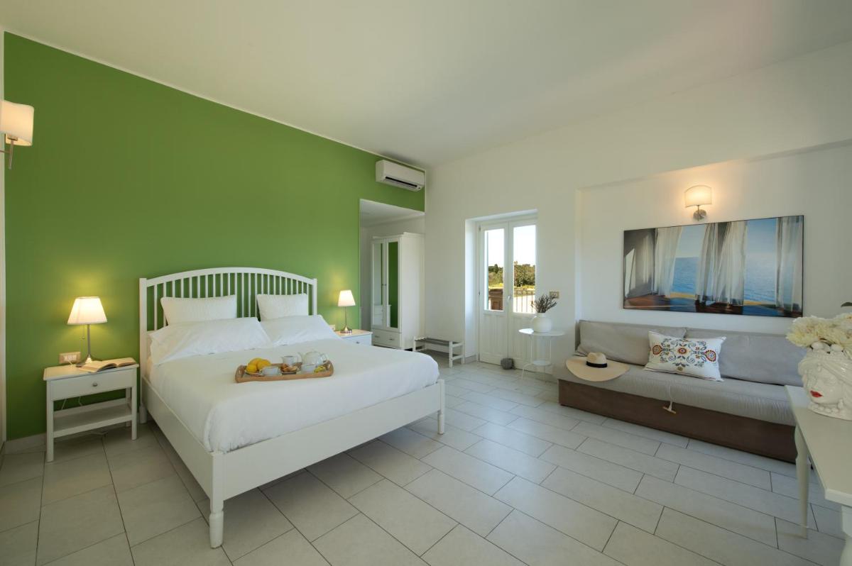 Isola Charm B&B - Pool & Nature Stay