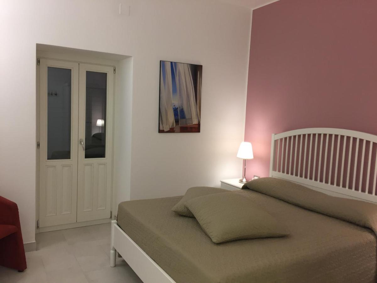 Isola Charm B&B - Pool & Nature Stay