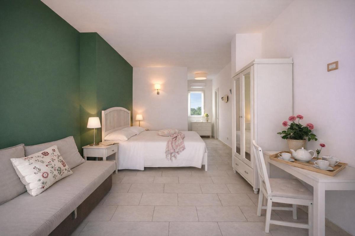 Isola Charm B&B - Pool & Nature Stay