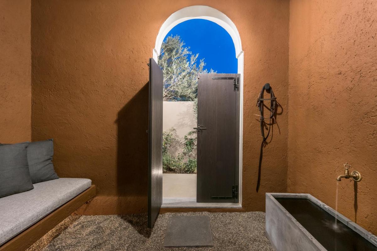 Istoria, a Member of Design Hotels