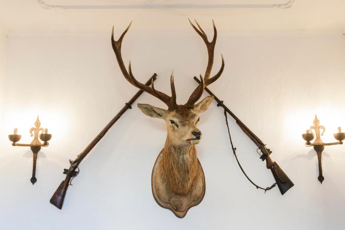 Jagd-Schloss - Swiss-Chalet Merlischachen