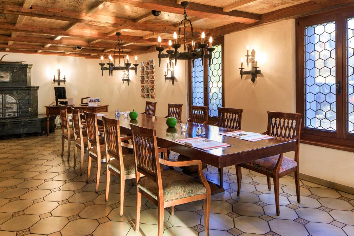 Jagd-Schloss - Swiss-Chalet Merlischachen