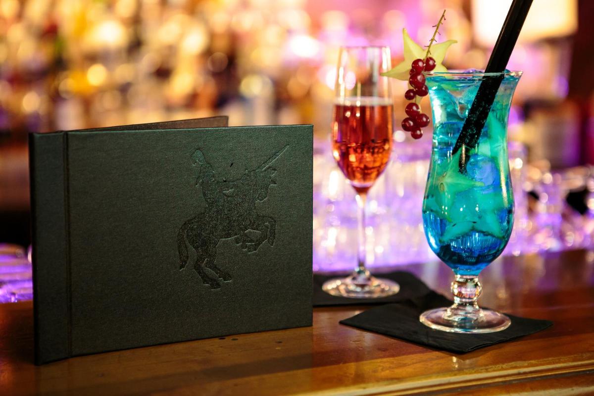 Jagd-Schloss - Swiss-Chalet Merlischachen