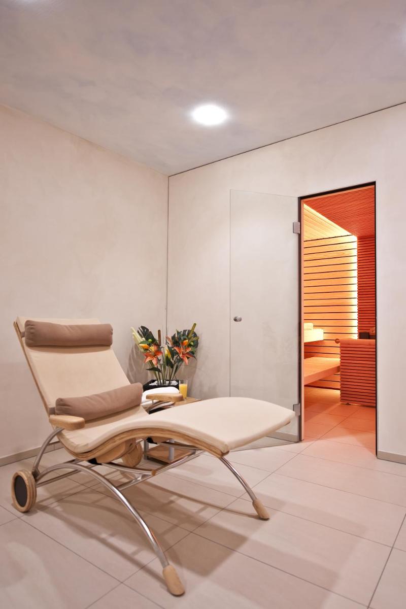 Jagd-Schloss - Swiss-Chalet Merlischachen