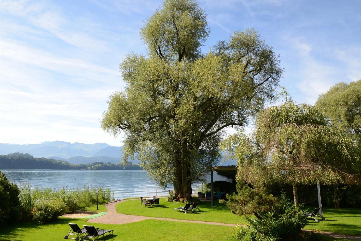 Jagd-Schloss - Swiss-Chalet Merlischachen