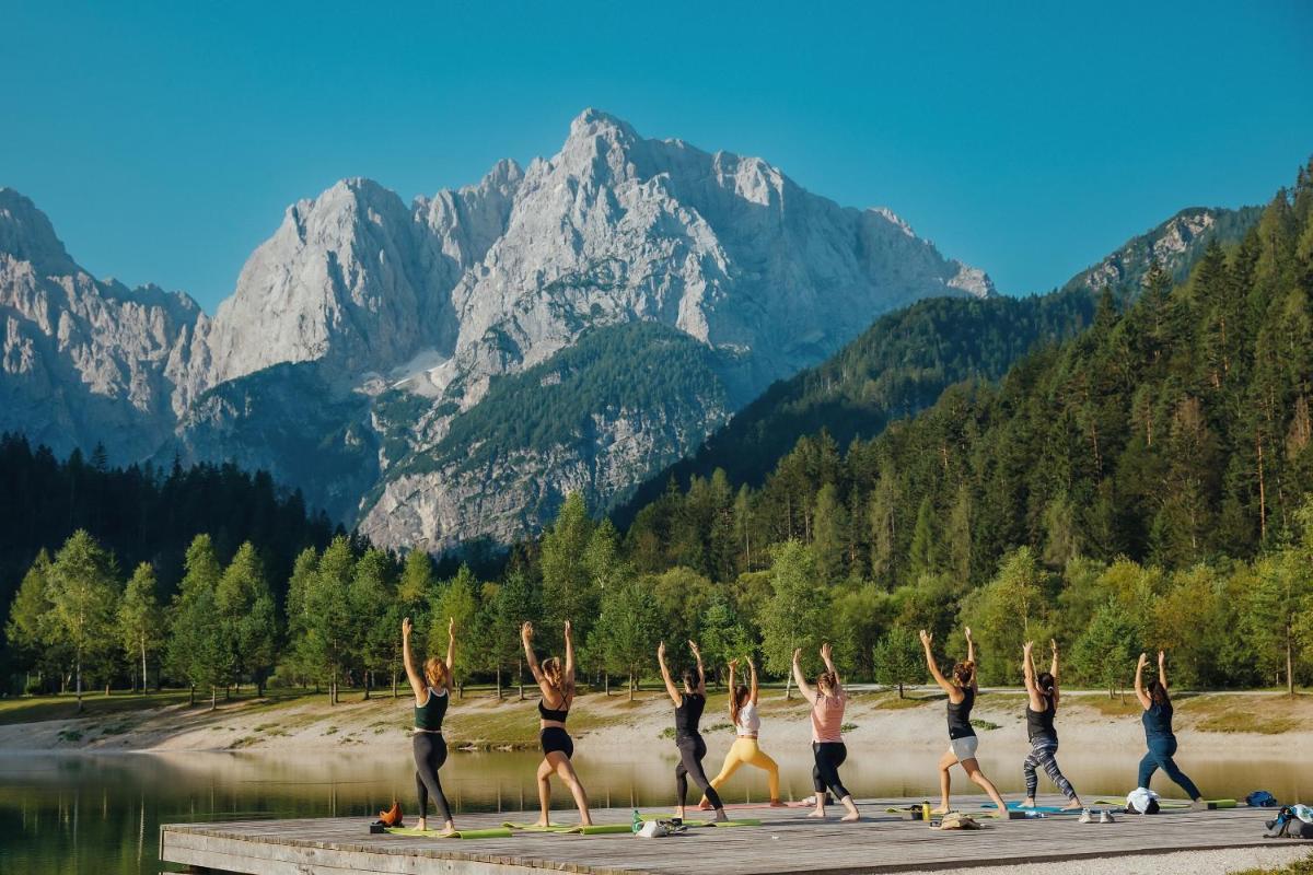 JASNA NATUR Resort by the lake