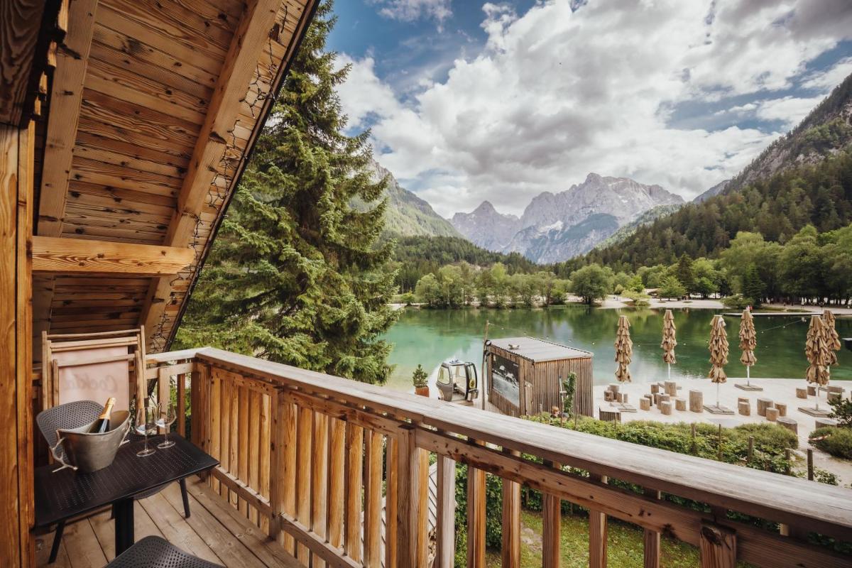 JASNA NATUR Resort by the lake