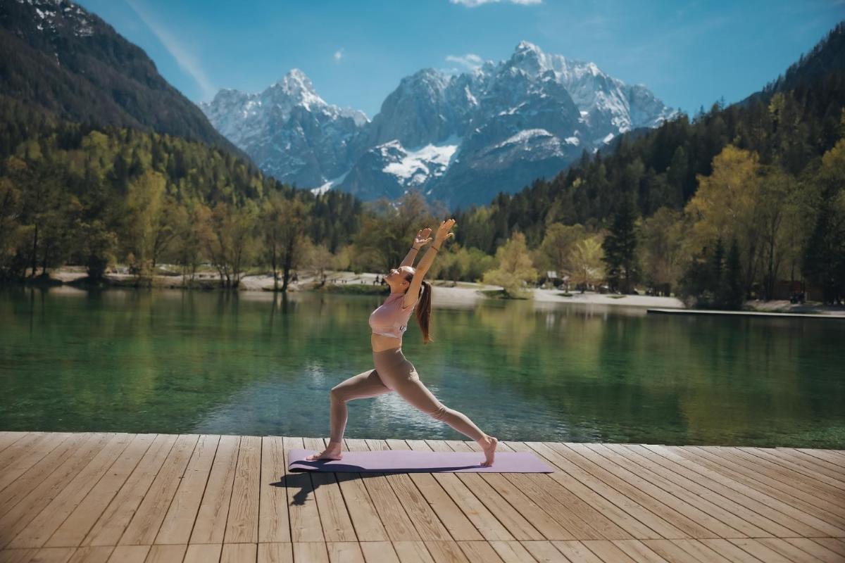 JASNA NATUR Resort by the lake