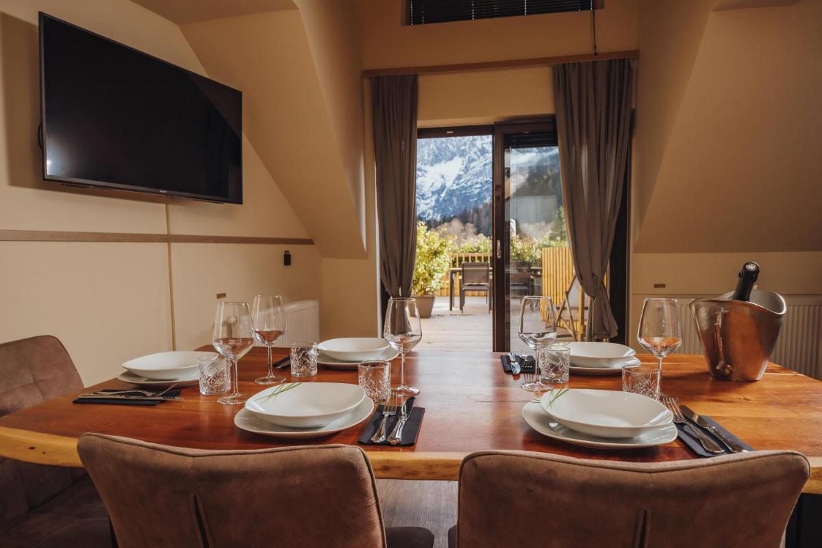JASNA NATUR Resort by the lake