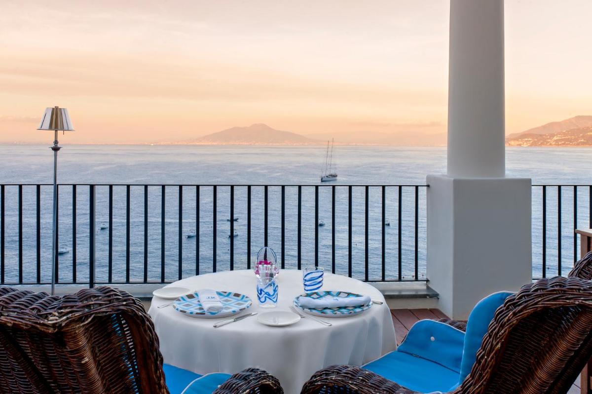 J.K. Place Capri