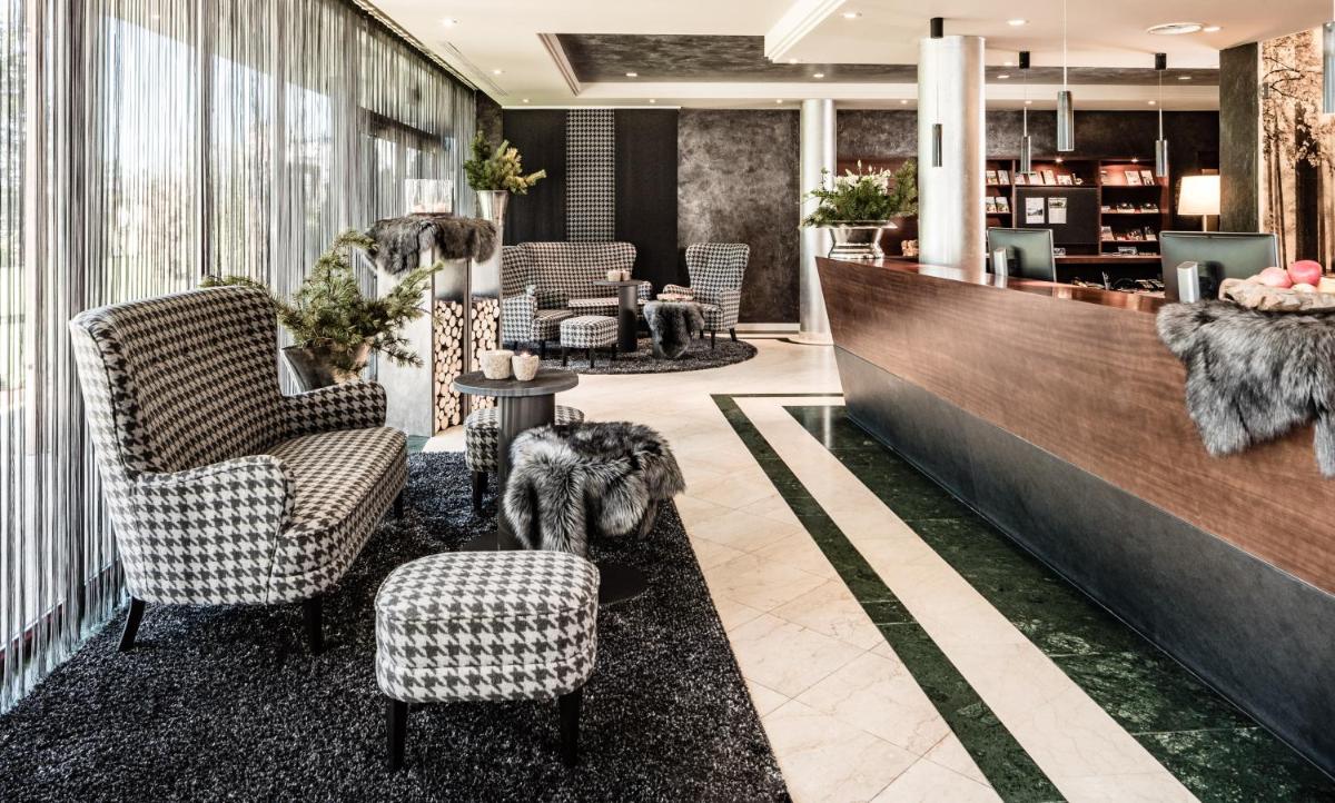 Josef Mountain Resort