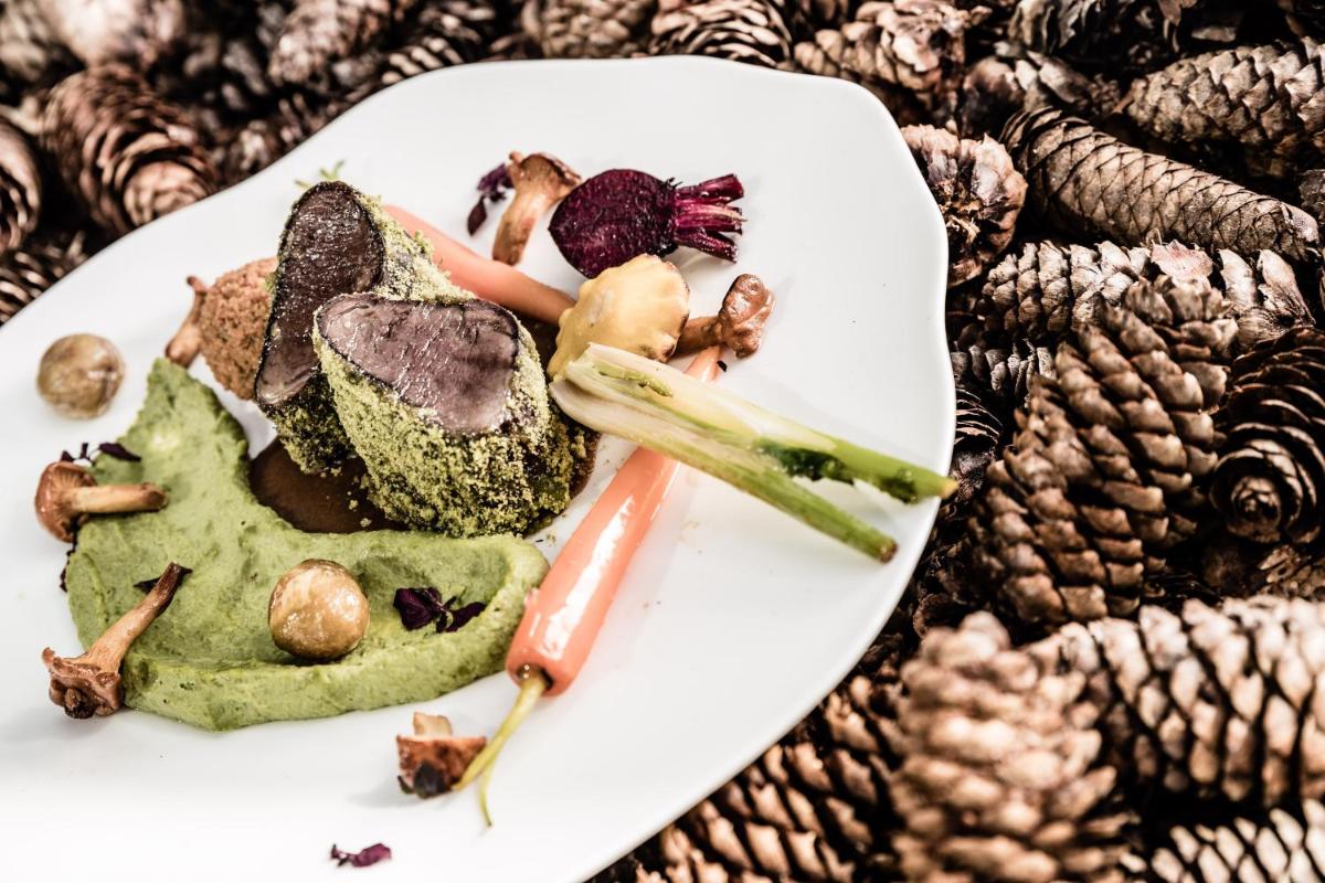 Josef Mountain Resort