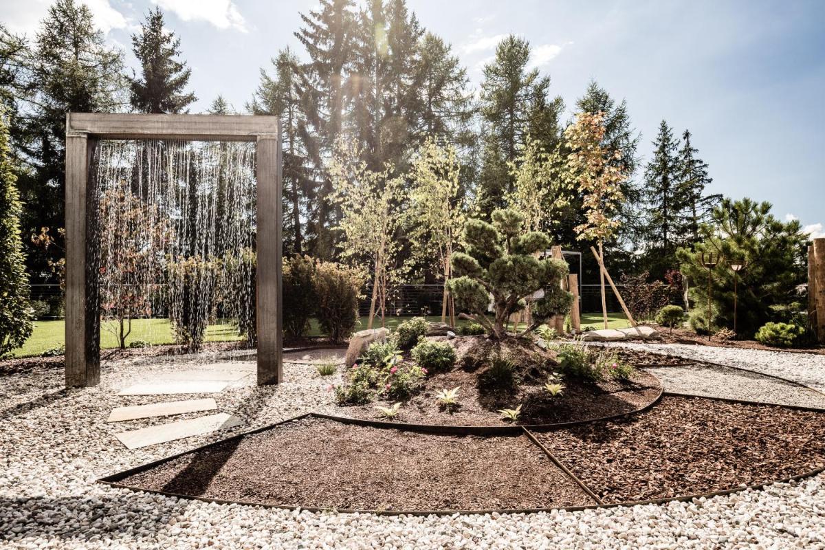 Josef Mountain Resort