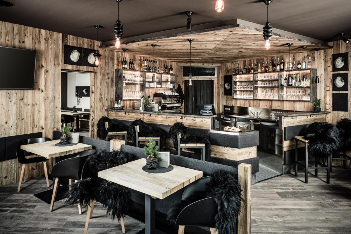 Josef Mountain Resort