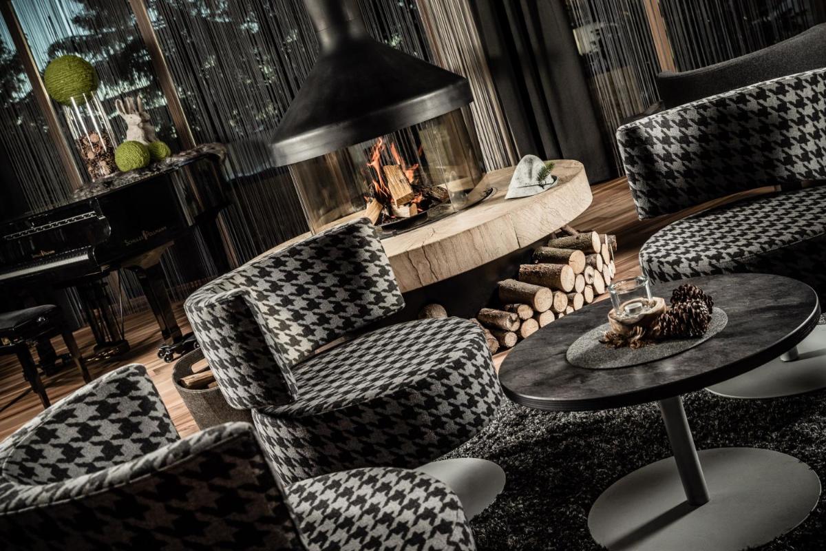 Josef Mountain Resort