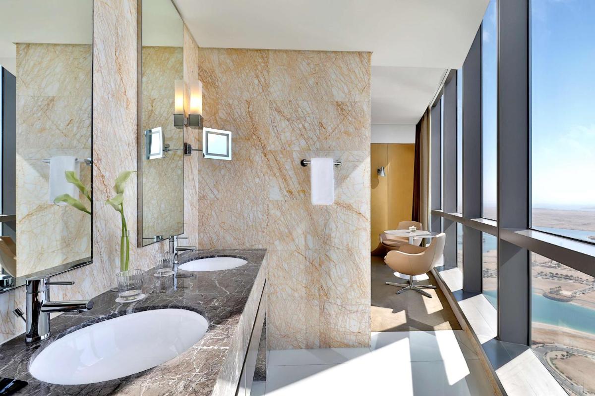 Conrad Abu Dhabi Etihad Towers