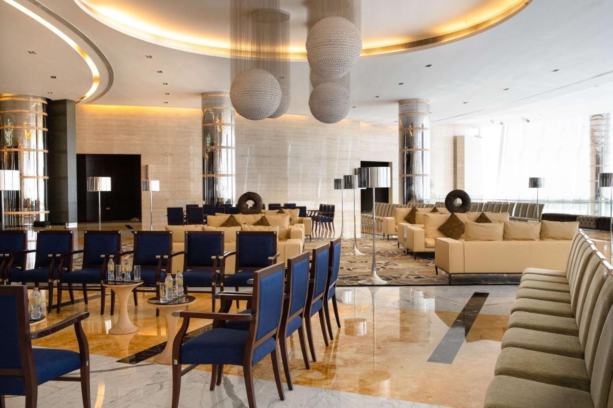 Conrad Abu Dhabi Etihad Towers