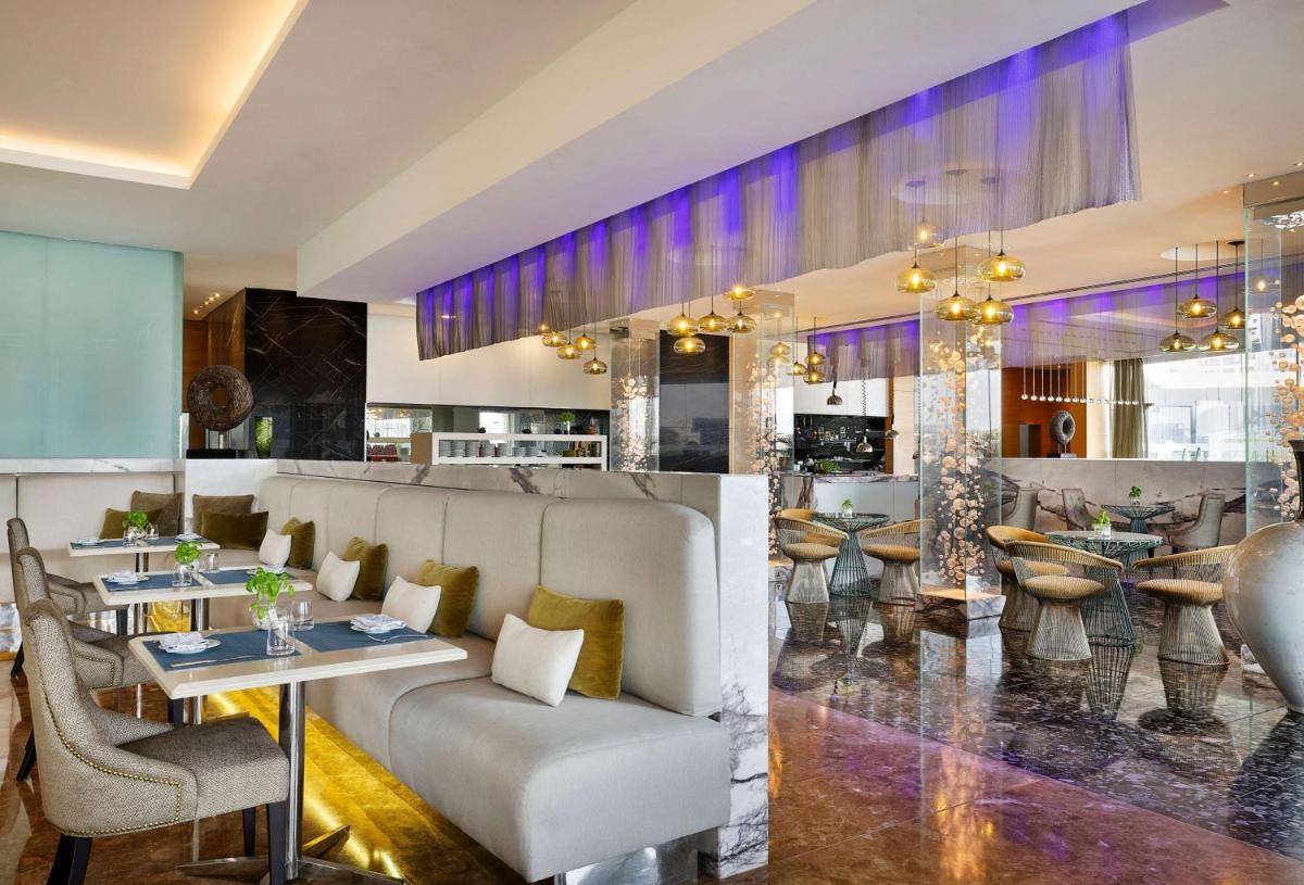 Conrad Abu Dhabi Etihad Towers
