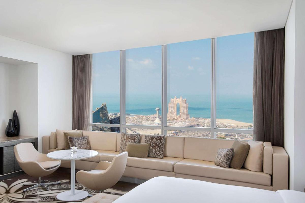 Conrad Abu Dhabi Etihad Towers
