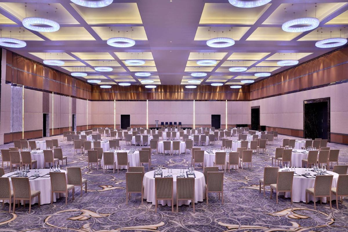 Conrad Abu Dhabi Etihad Towers