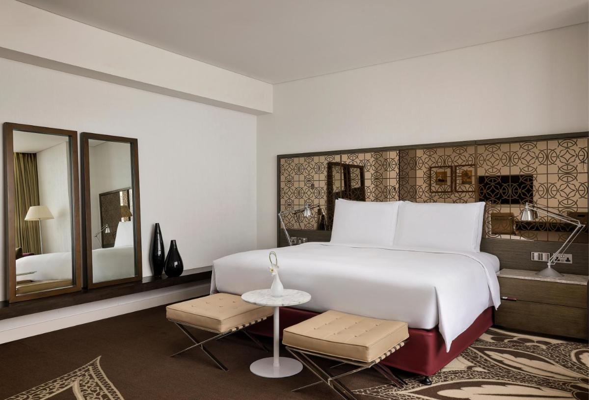 Conrad Abu Dhabi Etihad Towers