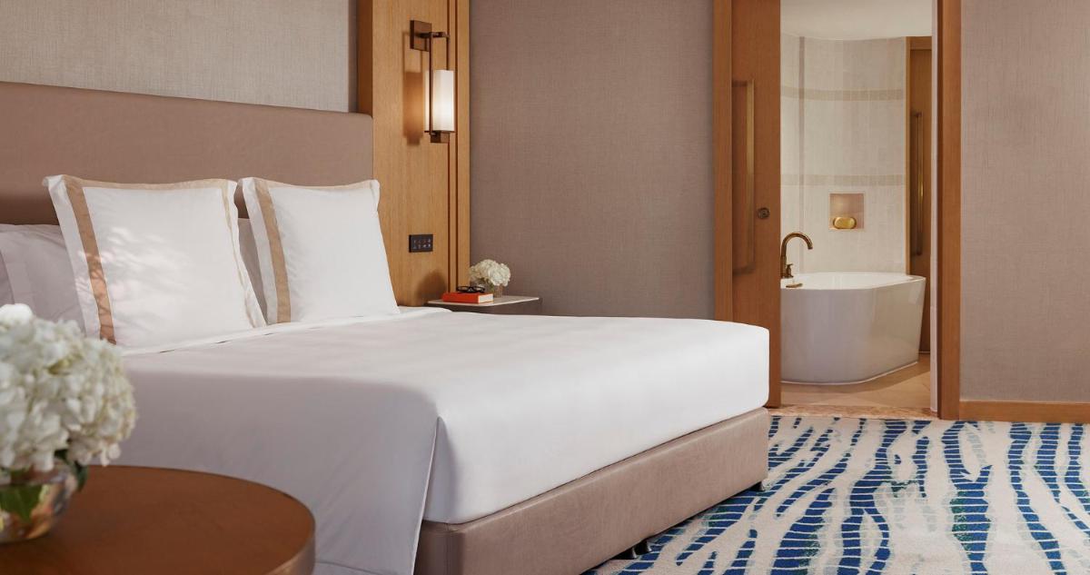 Jumeirah Beach Hotel Dubai