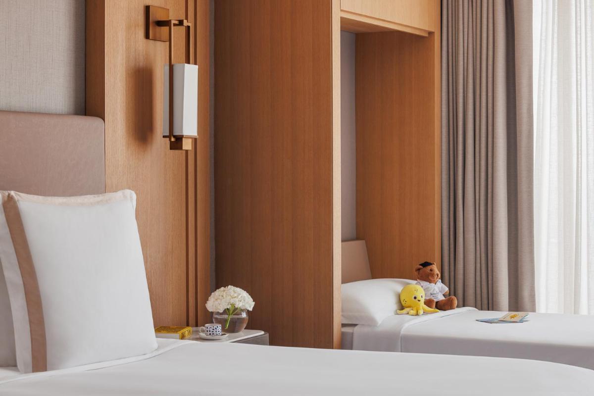 Jumeirah Beach Hotel Dubai