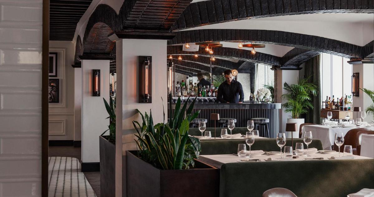 Jumeirah Beach Hotel Dubai