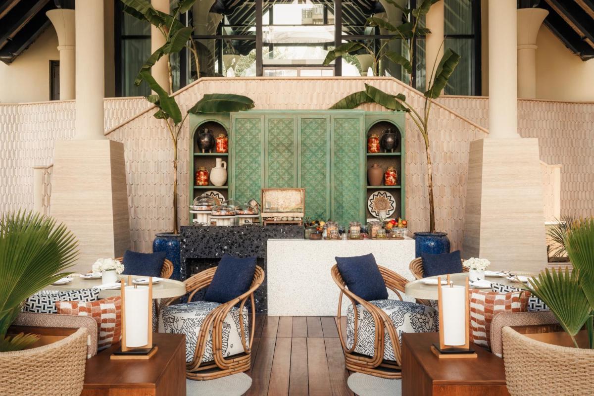 Jumeirah Beach Hotel Dubai