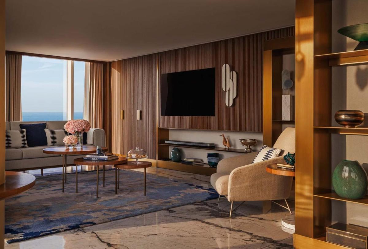 Jumeirah Beach Hotel Dubai