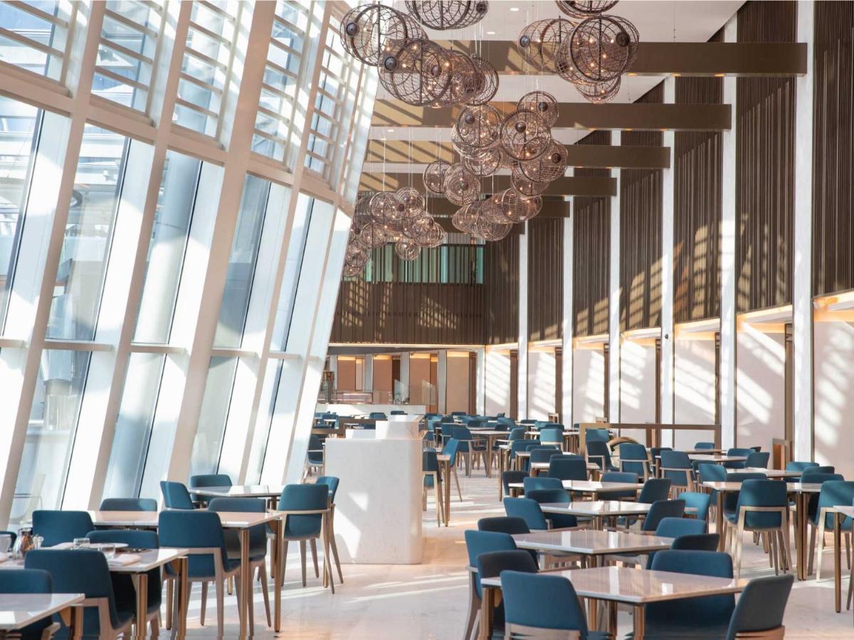 Jumeirah Beach Hotel Dubai