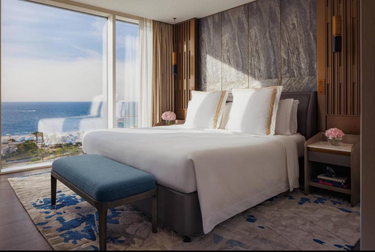 Jumeirah Beach Hotel Dubai