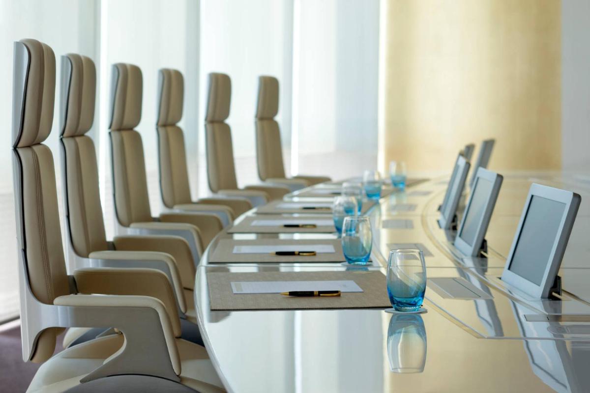 Jumeirah Emirates Towers Dubai