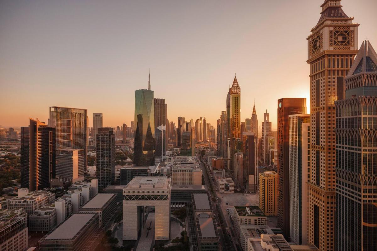 Jumeirah Emirates Towers Dubai