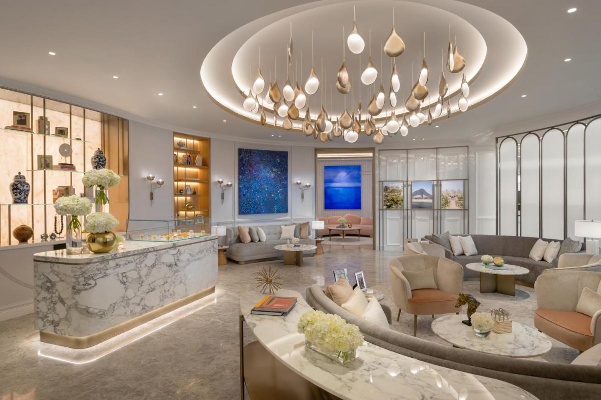 Jumeirah Emirates Towers Dubai