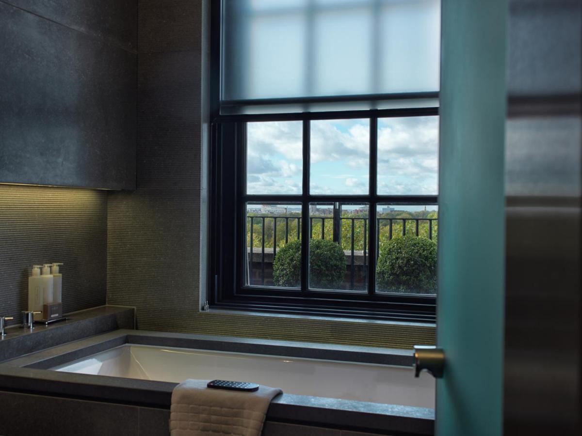 Grosvenor House Suites