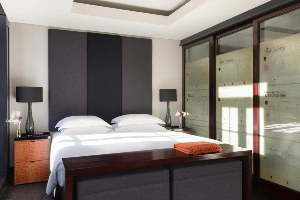 Grosvenor House Suites