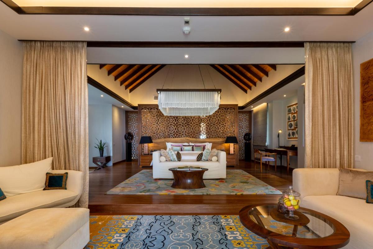 OZEN RESERVE BOLIFUSHI - Luxury All Inclusive with Free Transfers