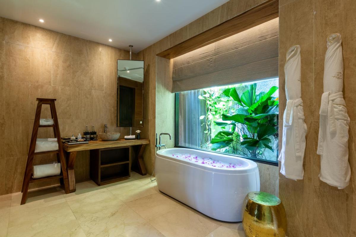 OZEN RESERVE BOLIFUSHI - Luxury All Inclusive with Free Transfers